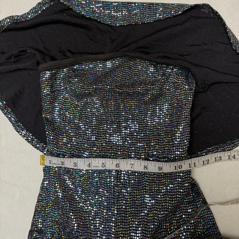 💥Fashion Nova 💥Iridescent Sequin Wide Leg Jumpsuit💥 - Picture 4 of 7
